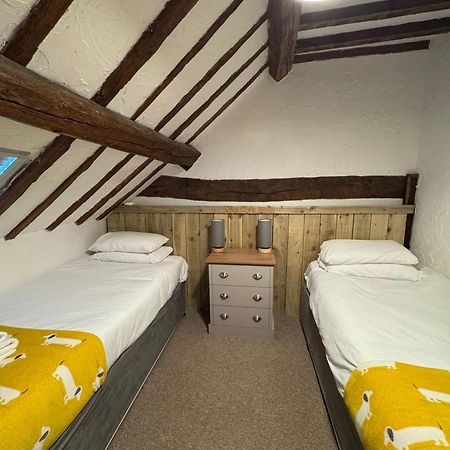 Villa The Barn At Geufron Farm - Dog Friendly - Nr Tywyn Bryn-crug Esterno foto